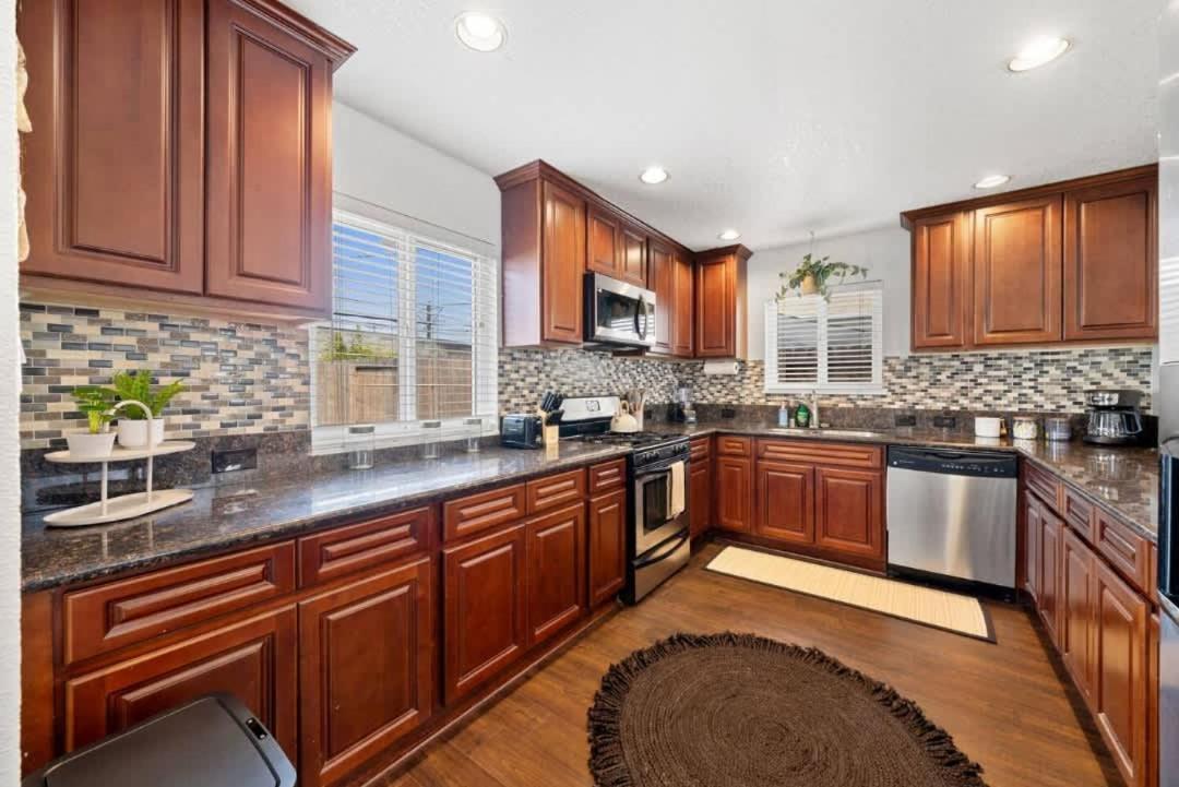 3Br 2Ba Gem In Rancho Near Shop Centers & Eateries Villa Rancho Cordova Buitenkant foto